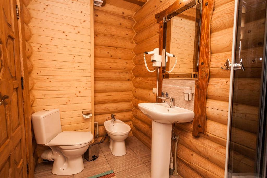 Koupelna v ubytování Guest house М