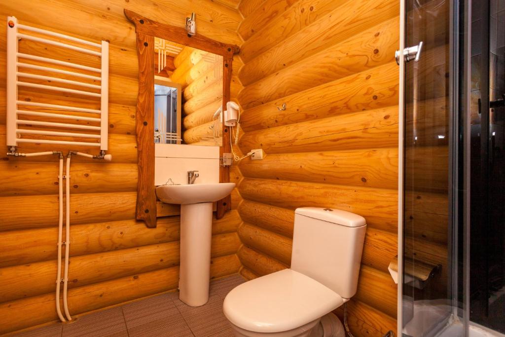 Koupelna v ubytování Guest house М