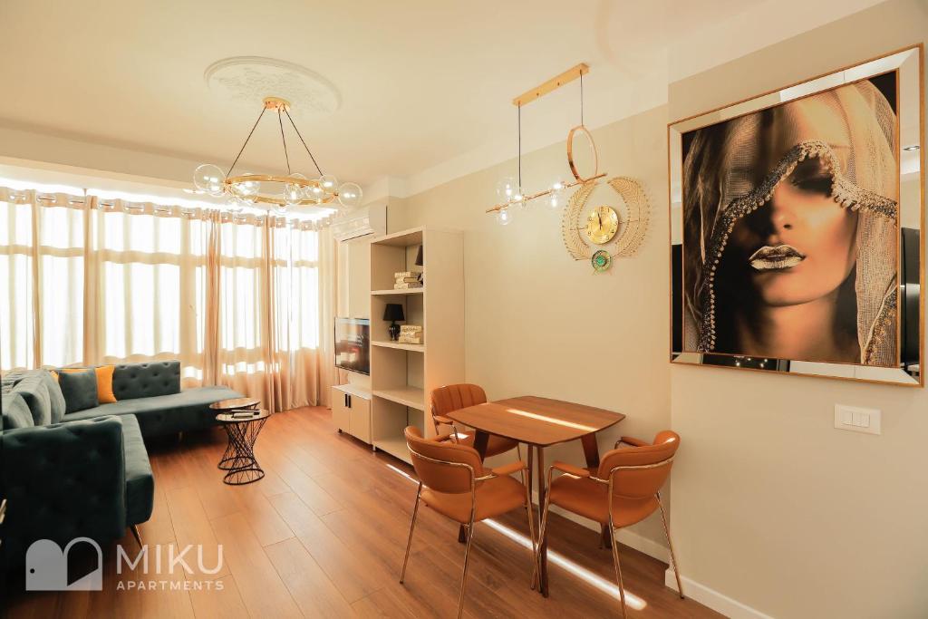 Miku Apartment-DELUXE Apartment at City Center - Image 4