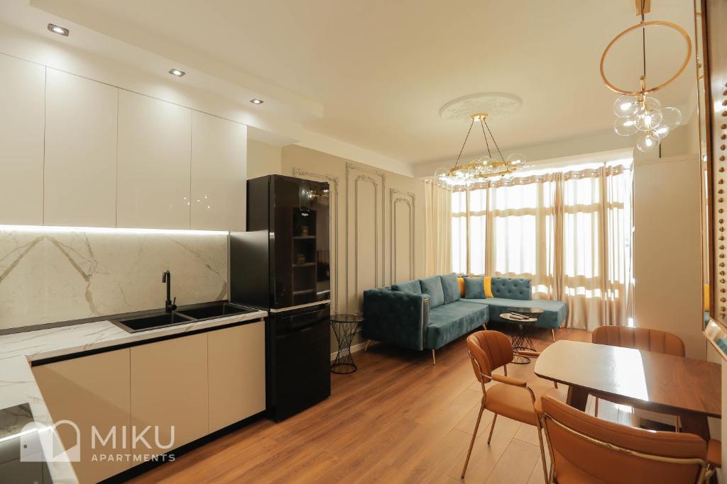 Miku Apartment-DELUXE Apartment at City Center - Image 3