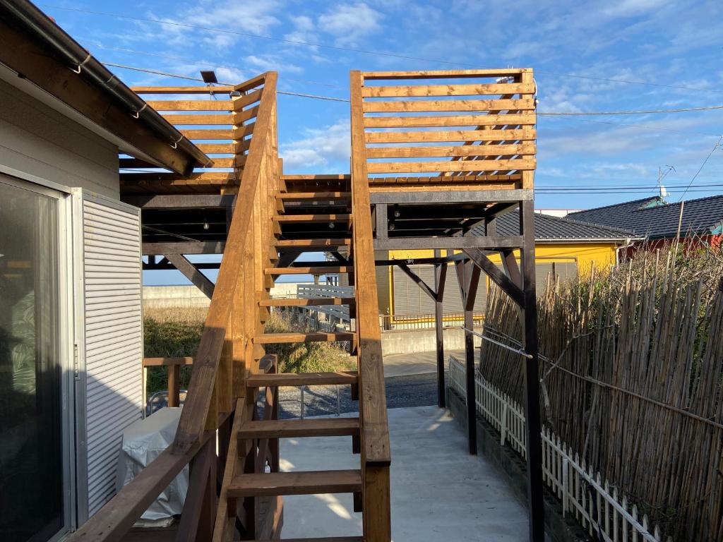 Balkón nebo terasa v ubytování Takeigama Beach House