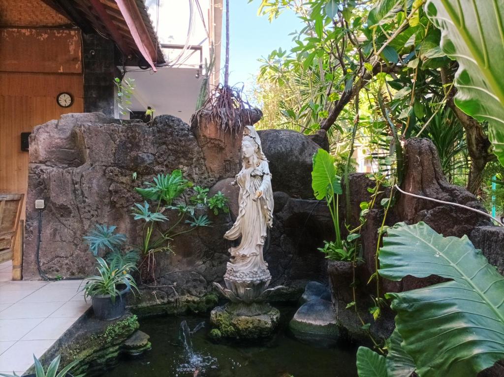 Zahrada ubytování Sapta Petala Hotel
