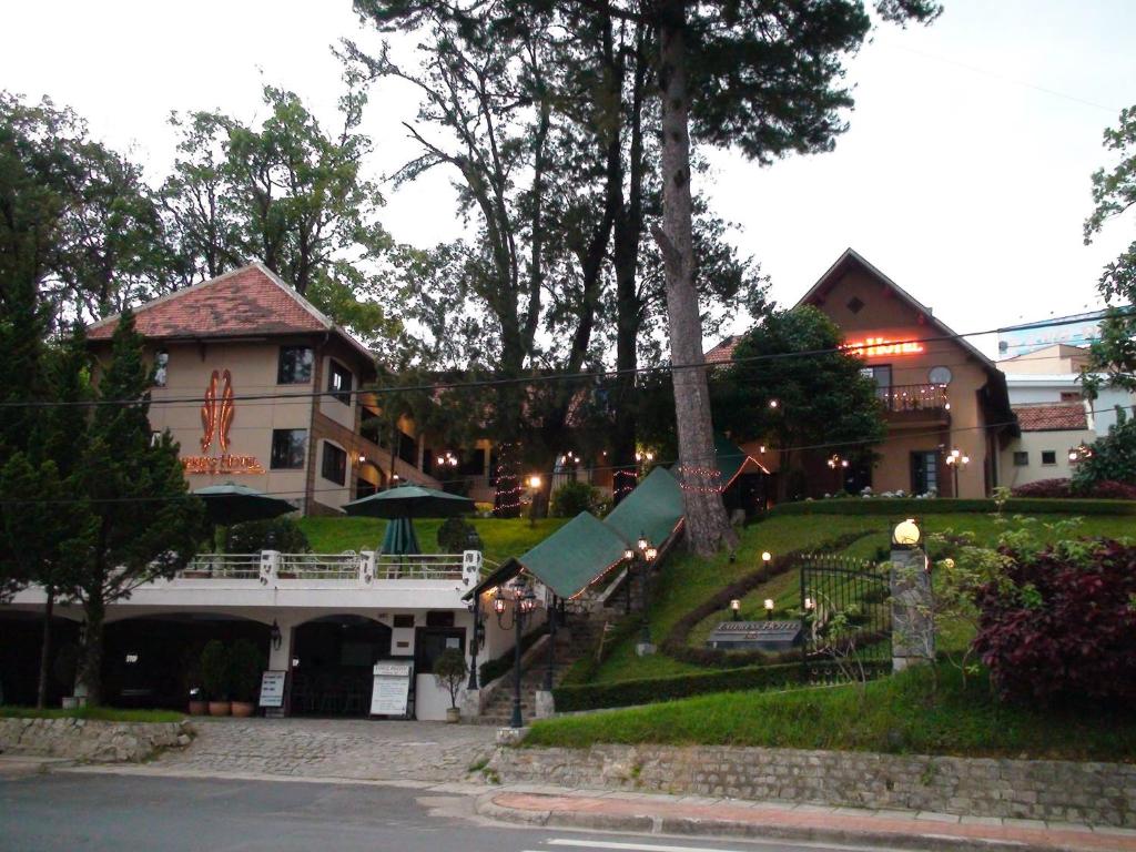 Empress Hotel Đà Lạt