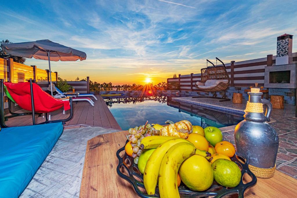 Mert – 1 Bedroom with jacuzzi in Kalkan