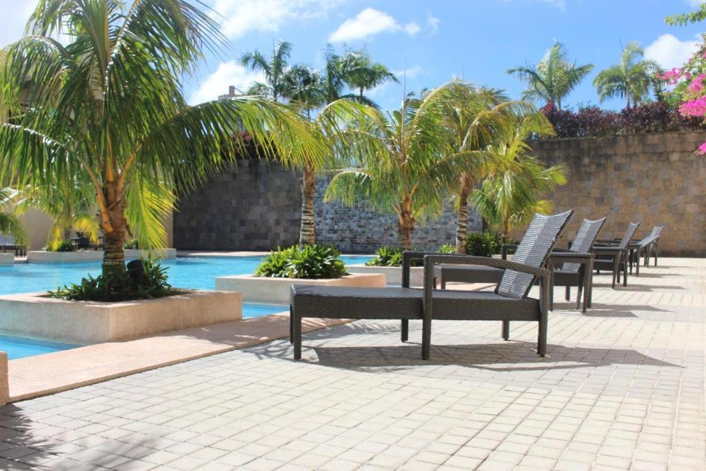 Bazén v ubytování Splendido Tagagtay Taal Lake Staycation Free Parking Netflix No Free Pool nebo v jeho okolí