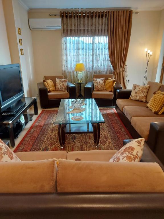 Geni Apartment - Image 5