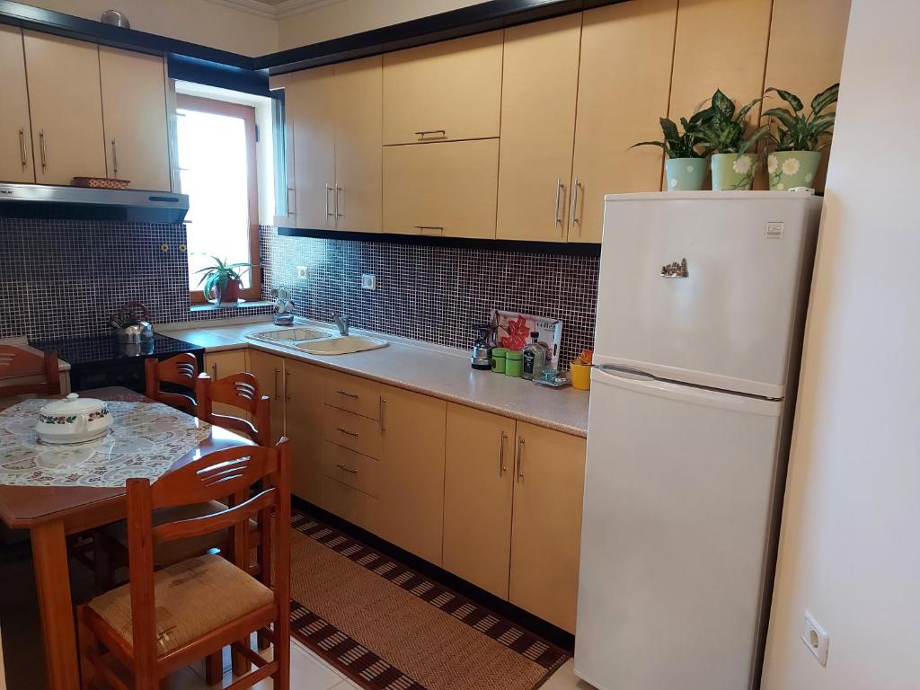 Geni Apartment - Image 4