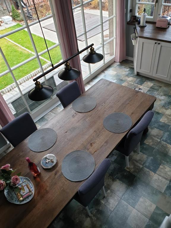 Kuchyňa alebo kuchynka v ubytovaní Apartman Okamih Banská Štiavnica