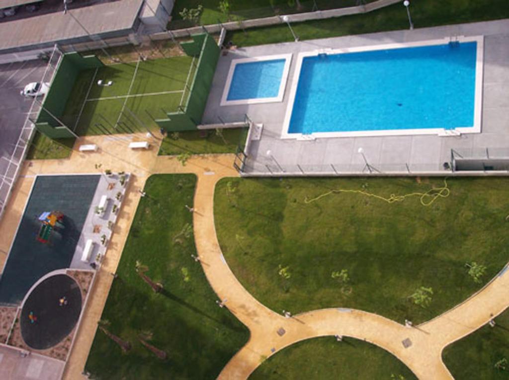 The swimming pool at or close to SOLO FAMILIAS TORRESOL