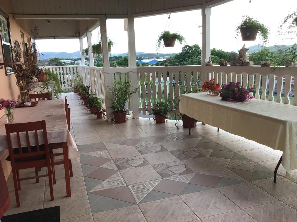 Balkón nebo terasa v ubytování Antigua Seaview