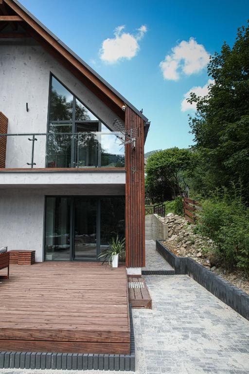 Budova, v ktorej sa apartmán nachádza