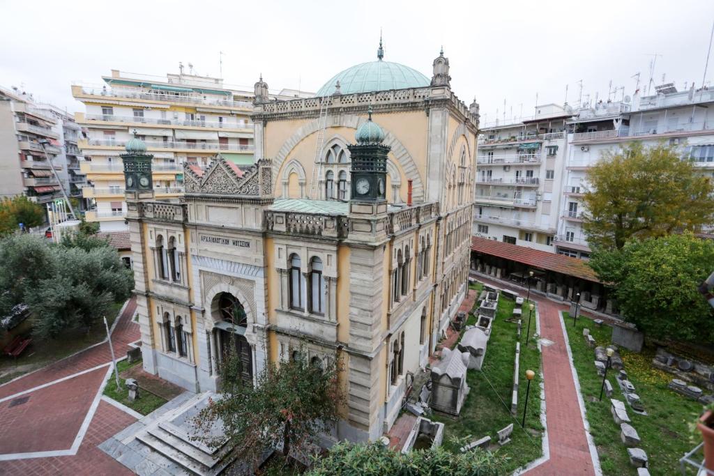 Yeni Jami Apartment