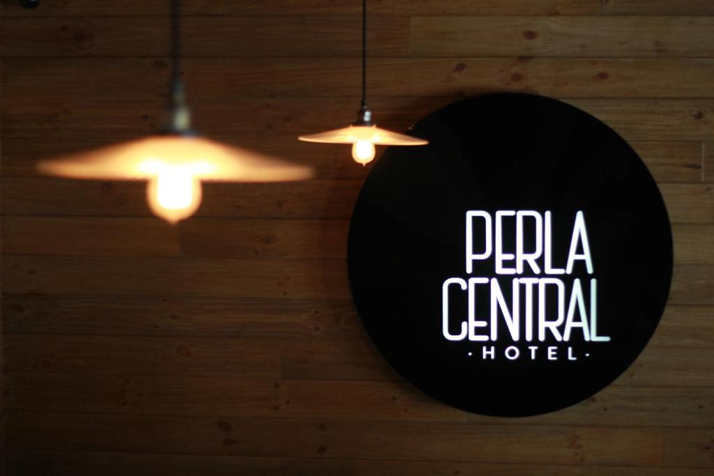 Certifikát, hodnocení, plakát nebo jiný dokument vystavený v ubytování Hotel Perla Central