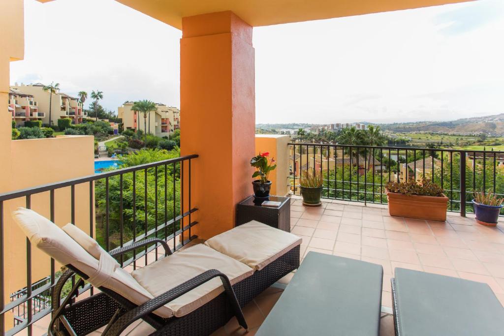 Balkon lub taras w obiekcie Amazing panorama views - Golf at your doorstep