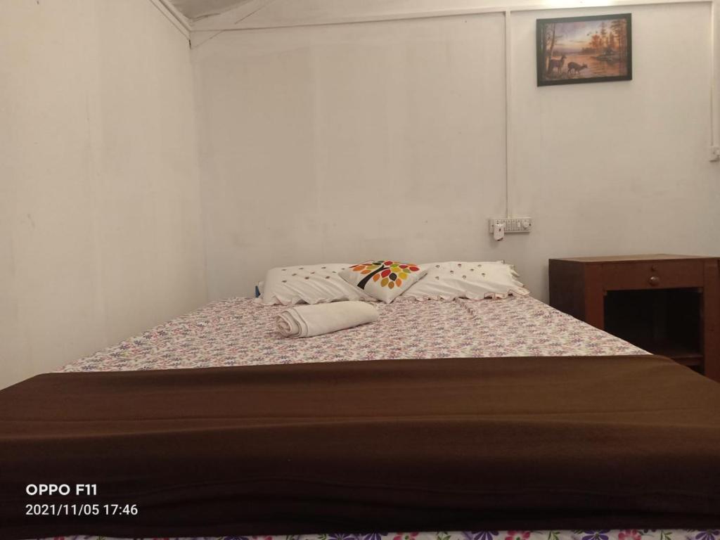 Voodi või voodid majutusasutuse SHIV SAI HUTS toas