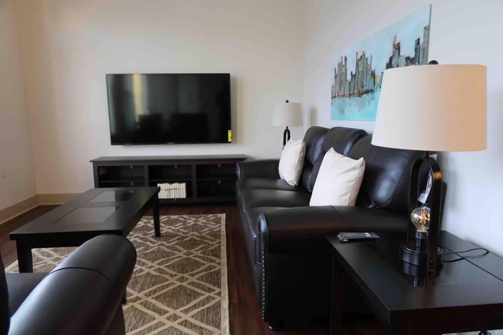 Waterfront Haven Free Wifi Parking - Housity