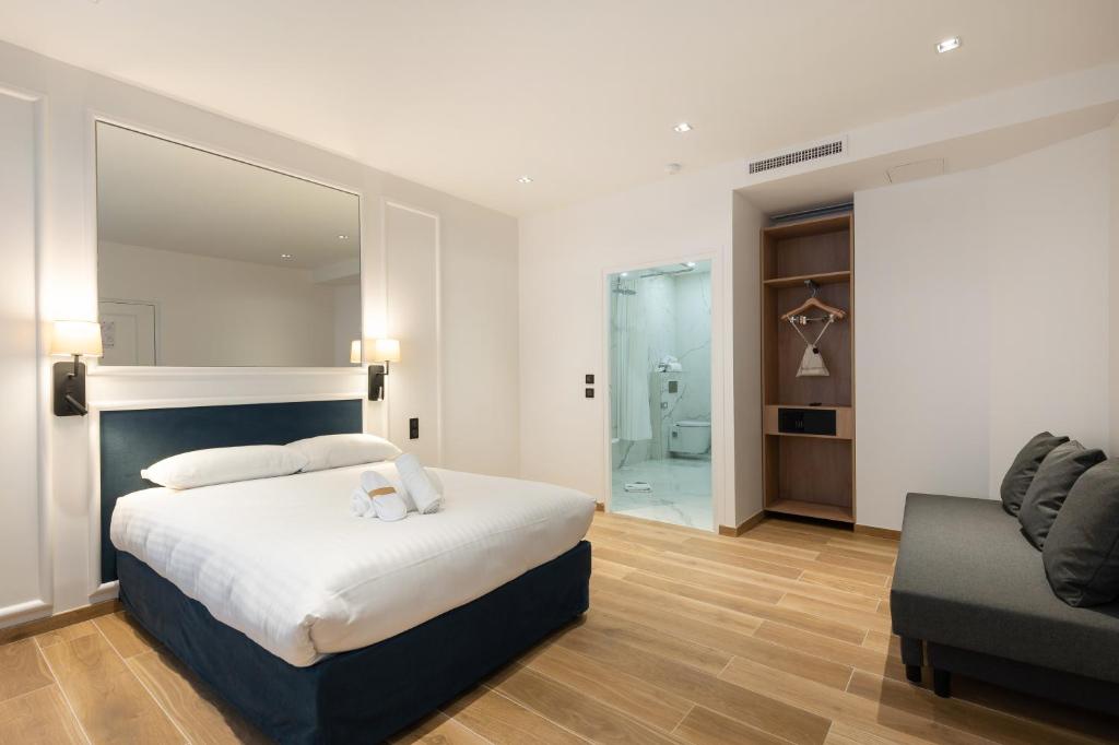 HOTEL AU COEUR DE REPUBLIQUE - Resim 8