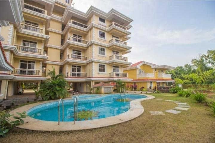 Bazén v ubytování Dona Rosa Holiday Apartment nebo v jeho okolí