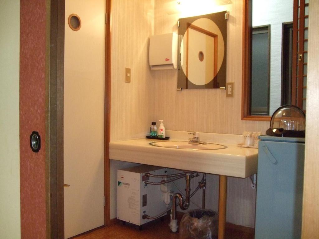 Koupelna v ubytování Marunaka Ryokan