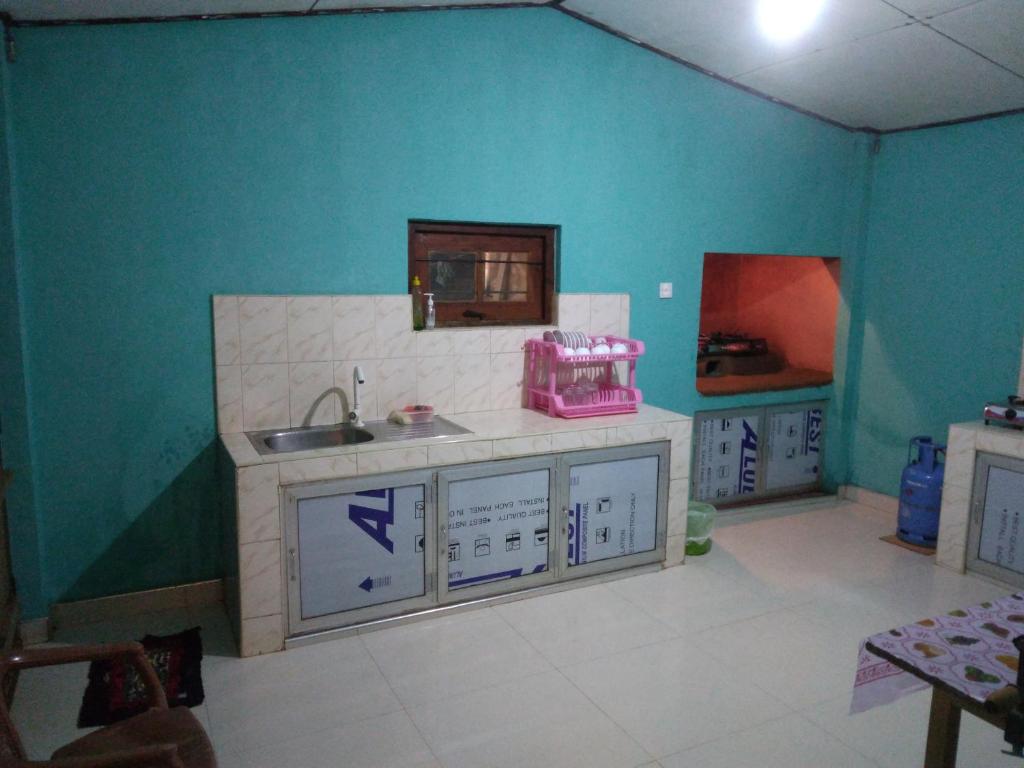 Kuchyň nebo kuchyňský kout v ubytování Lak Sewana Home Stay