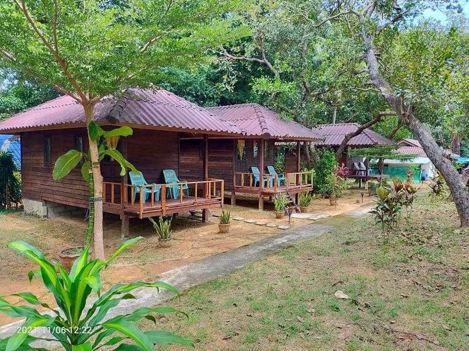 Gallery image of Eco Bungalow in Ko Phayam