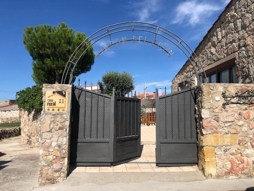 Fotografie z fotogalerie ubytování Casa Rural "Rincón del Edén" v destinaci Tardobispo