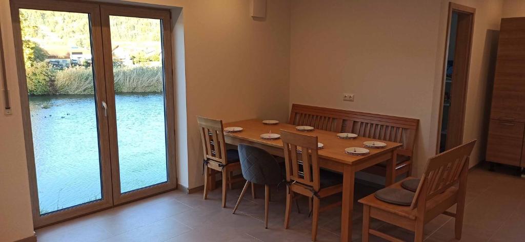 Fotografie z fotogalerie ubytování Ferienwohnung flussendlich v destinaci Beilngries