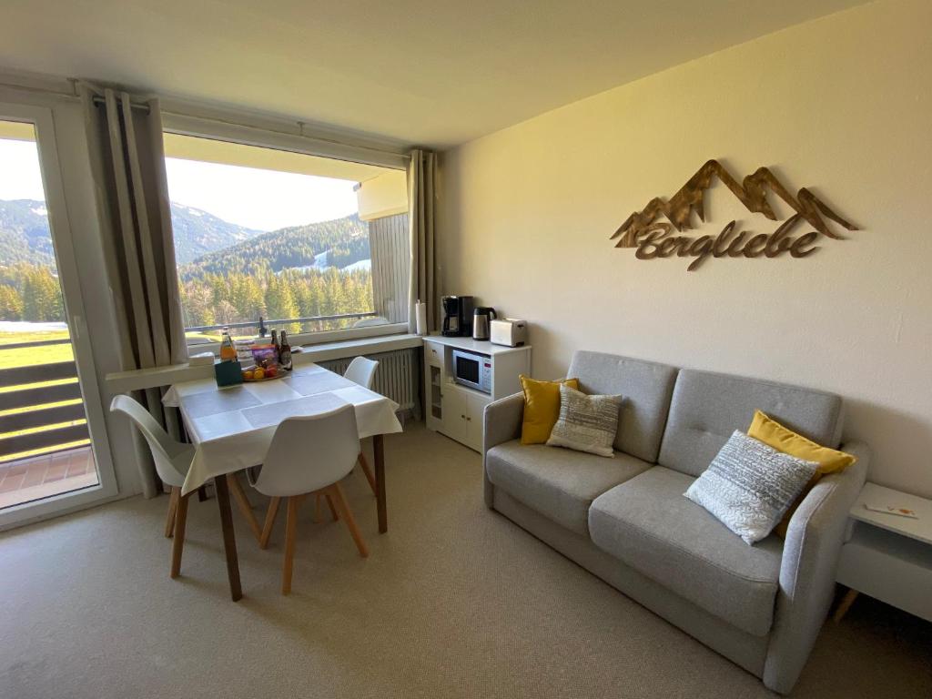 Nespecifikovaný výhled na hory nebo výhled na hory při pohledu z apartmánu