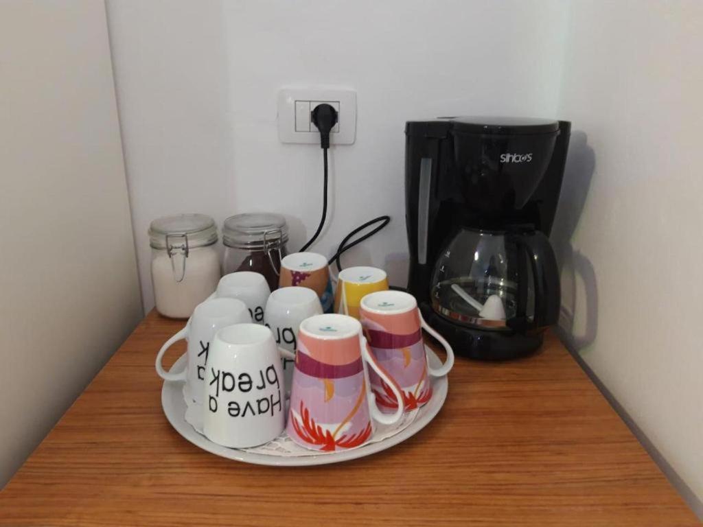 Taste of the mediterranean- Artist 's Apartment - Image 4