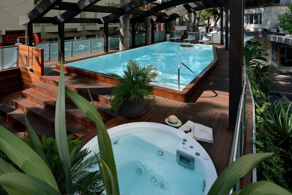 Hotel Concord - Nel cuore di Riccione - Resim 12