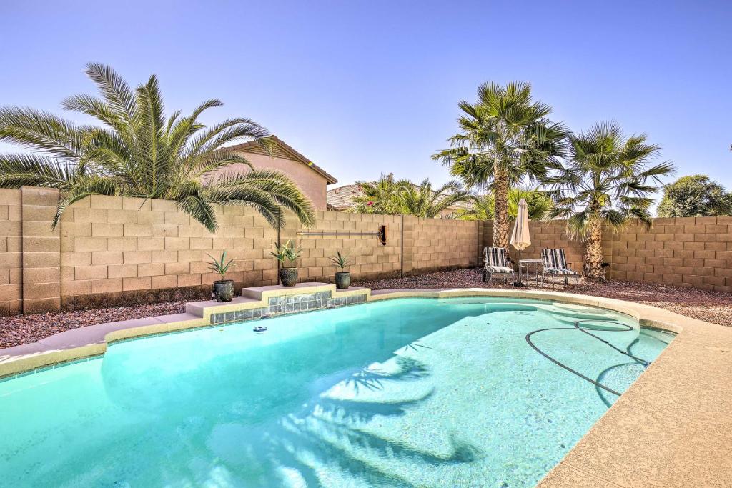 Idyllic Maricopa HomeAwayFromHome with Pool!, Maricopa Updated