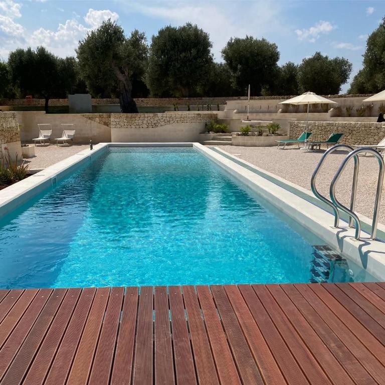 Bazén v ubytovaní Boutique Hotel Masseria Sottomasi alebo v jeho blízkosti