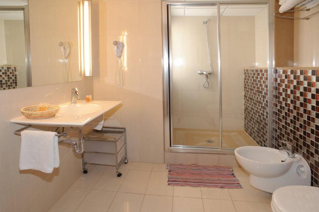 Apartamentos San Francisco, San Antonio – Bijgewerkte prijzen ...