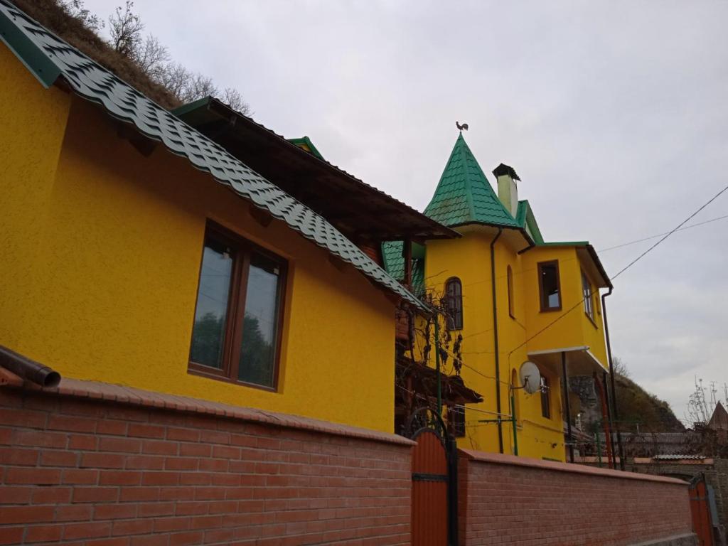 Budova, kde se penzion – hostinec nachází