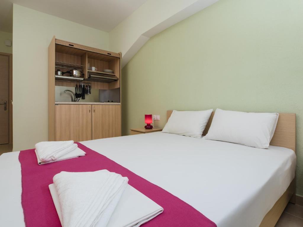 Petite Sirene Studios - 7