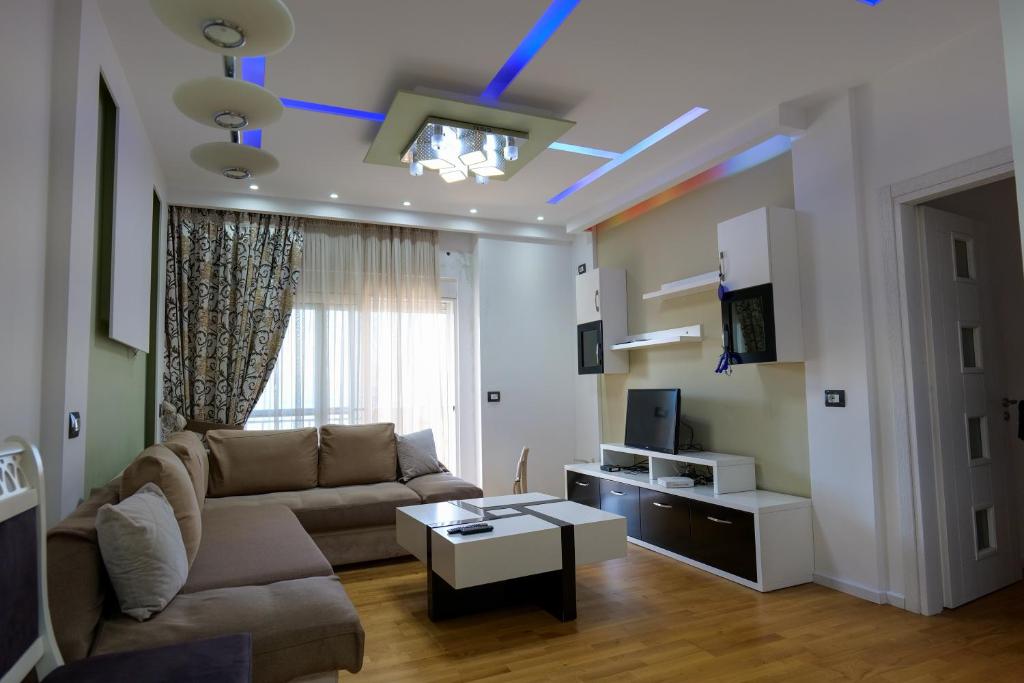 Sion Saranda Apartment 21 , a three bedroom apartment in the center of the city - Image 9