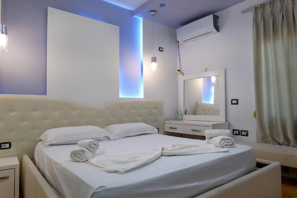 Sion Saranda Apartment 21 , a three bedroom apartment in the center of the city - Image 7