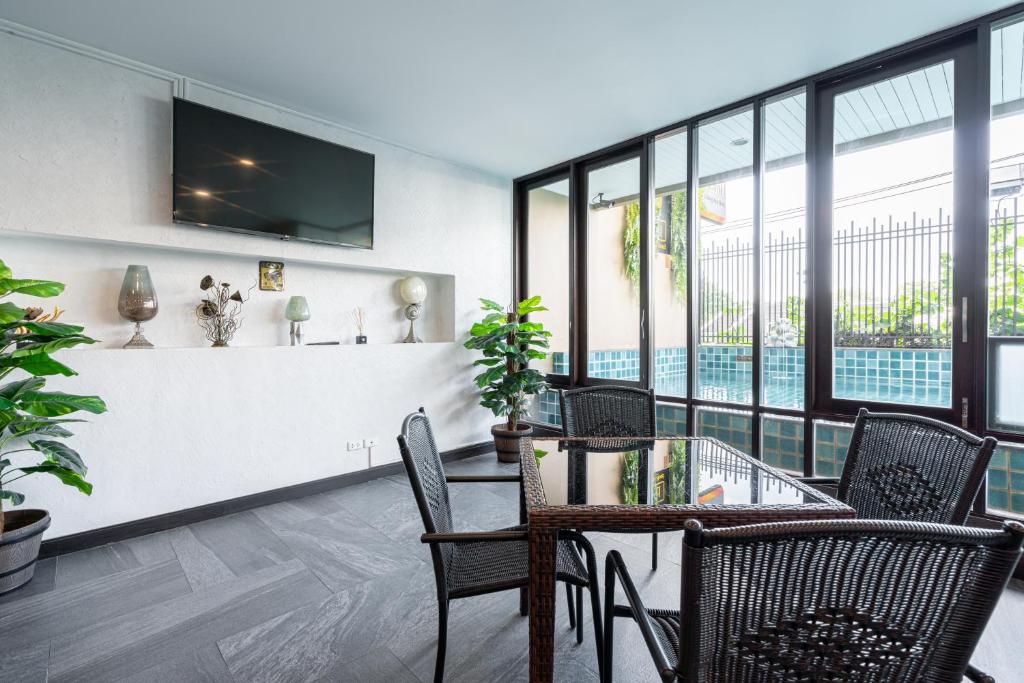 Lani Chiang Mai Hotel - Resim 6