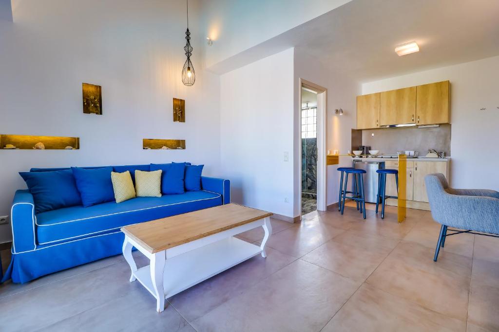 Theros Villas & Suites - 5