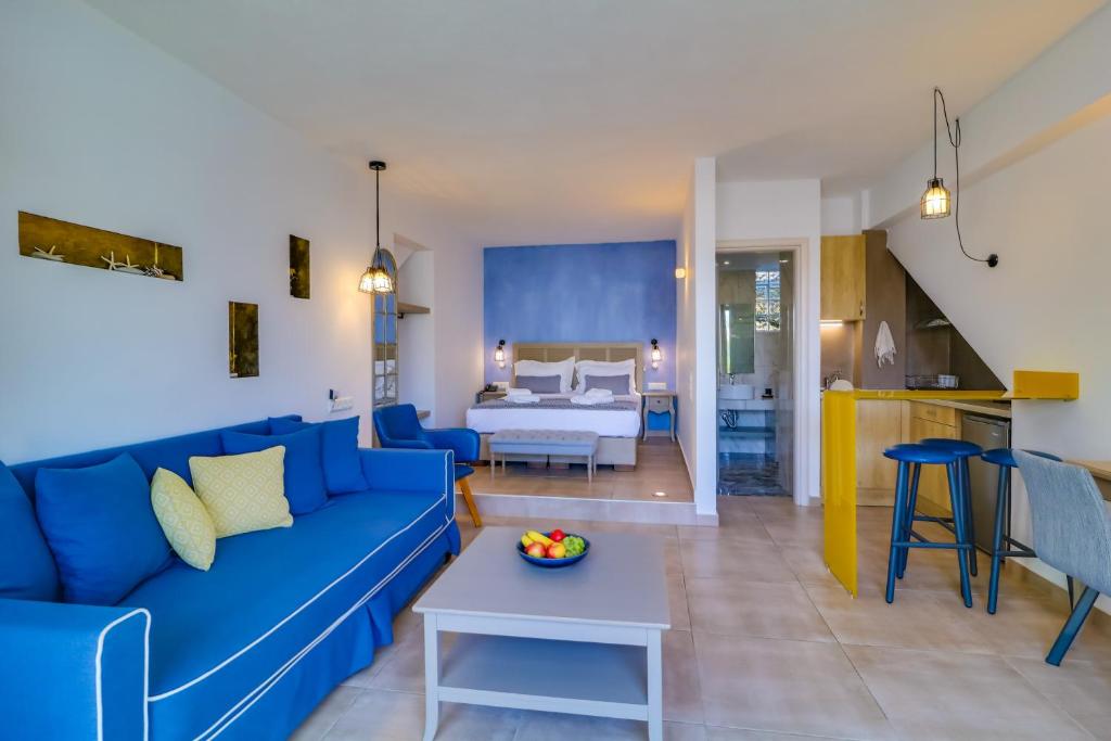 Theros Villas & Suites - 19