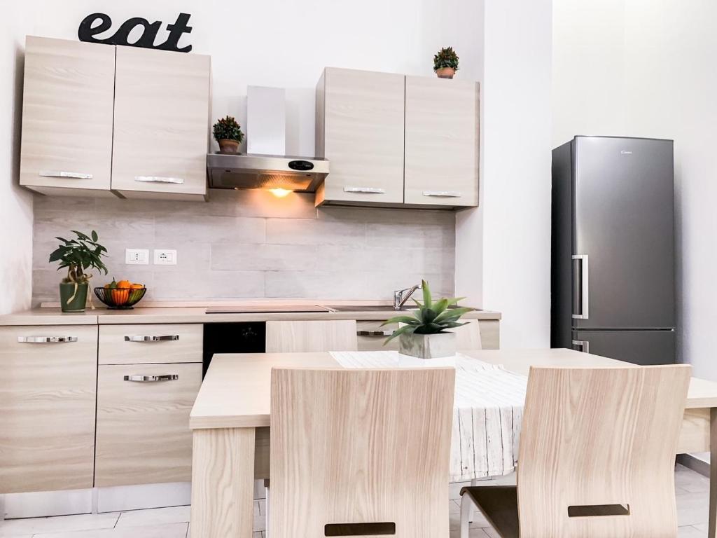 A kitchen or kitchenette at Nuova 27