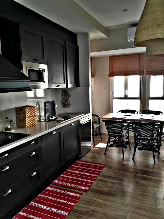 Urban Suites El Postigo - 