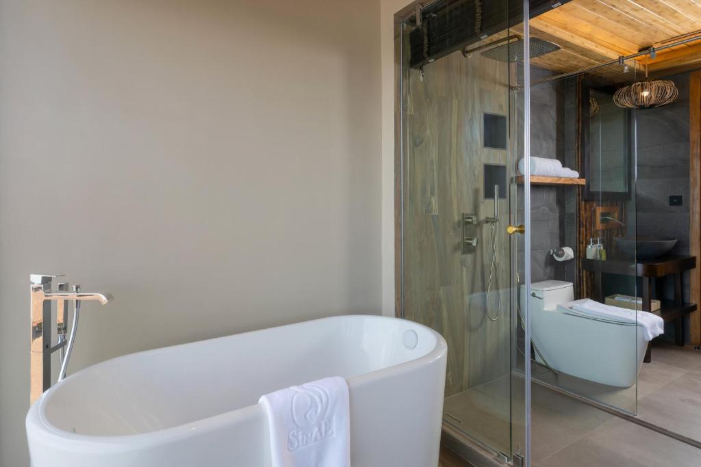 SINAE Phuket Luxury Hotel - Resim 40