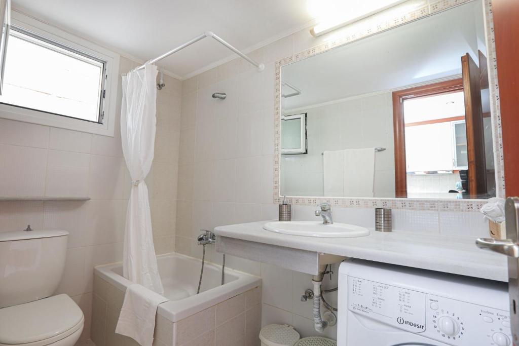 Tranquil Apartments Corfu - 9