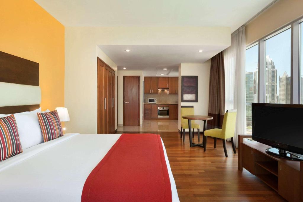Ramada by Wyndham Downtown Dubai - Resim 11