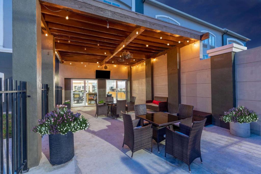 Fotografie z fotogalerie ubytování La Quinta by Wyndham Laredo Airport v destinaci Laredo