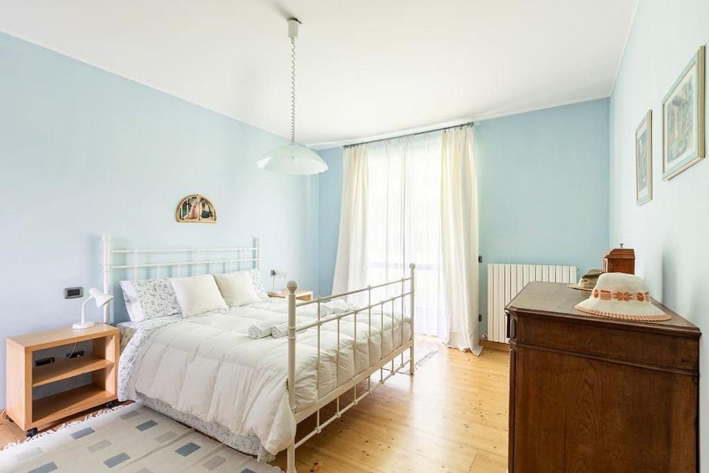 Łóżko lub łóżka w pokoju w obiekcie Villa Elisabeth