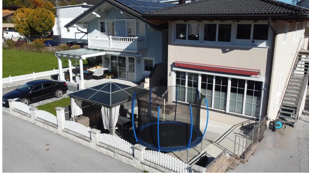 Budova, v ktorej sa apartmán nachádza