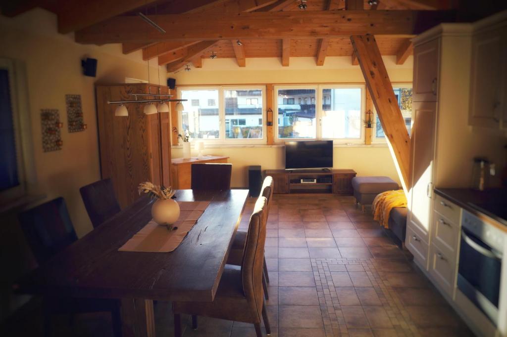 Posedenie v ubytovaní Ferienwohnung Alpbachtal
