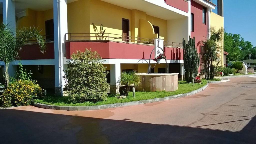 Budynek, w którym mieści się hotel